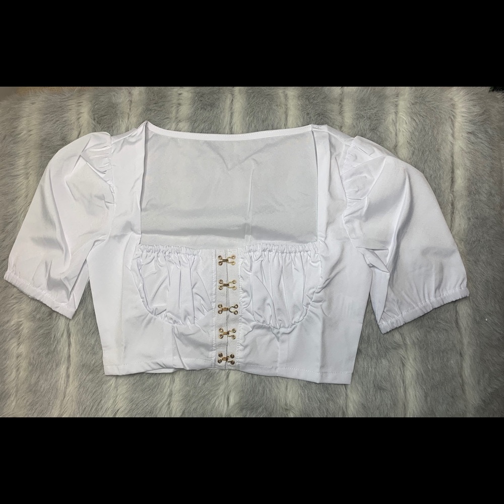 Square neck crop top